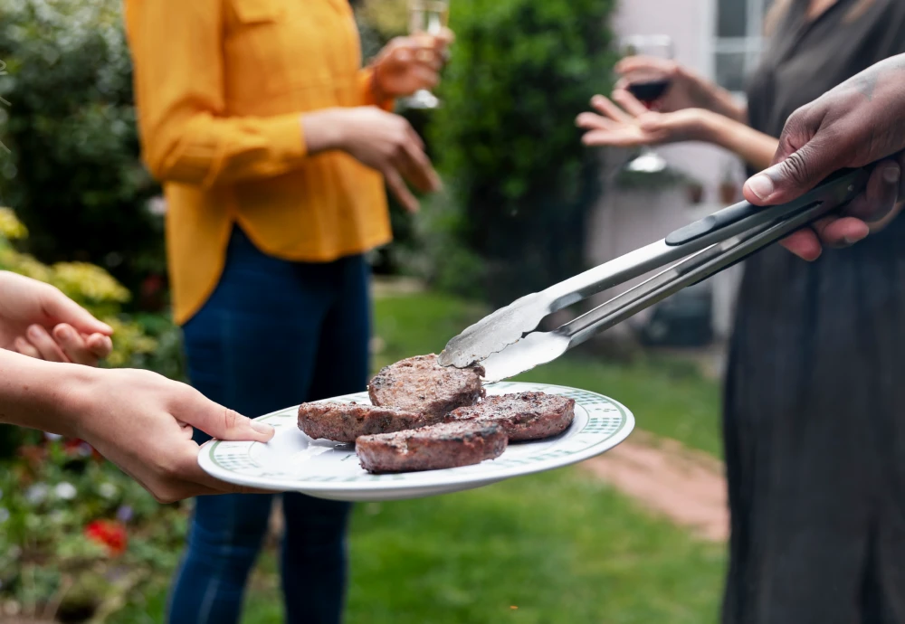 outdoor barbecue grill