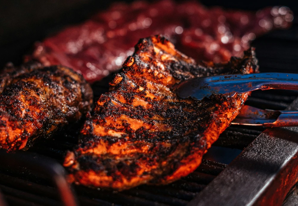 small outdoor barbecue grill