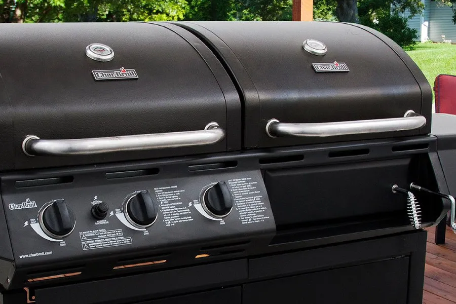 outdoor gas barbecue grill
